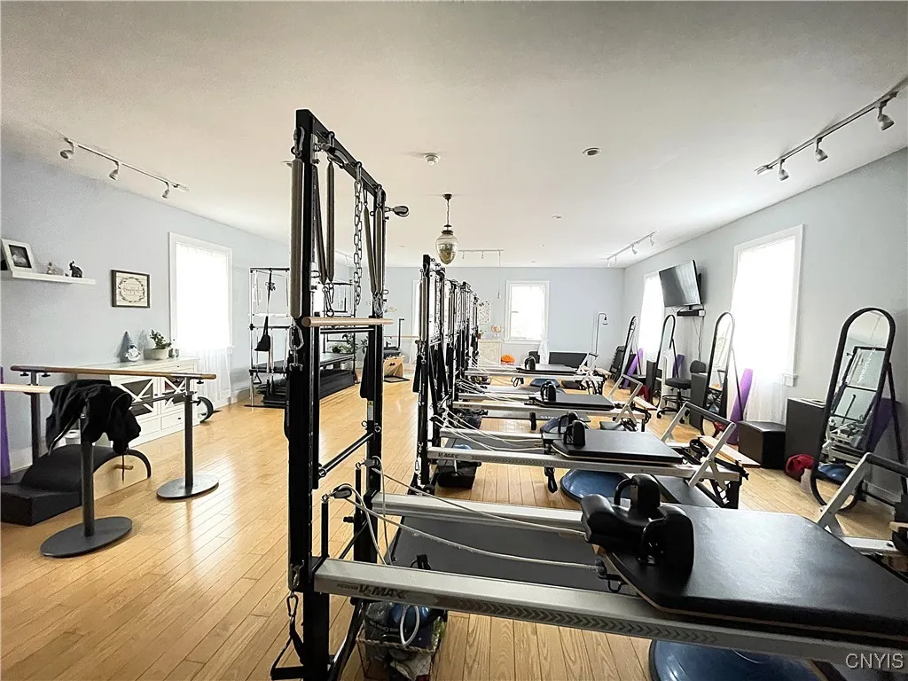 205 Brooklea Drive, Manlius, New York 13066, Manlius, New York 13066, 6 Rooms Rooms,Commercial Sale,For Sale,205 Brooklea Drive, Manlius, New York 13066,S1627452