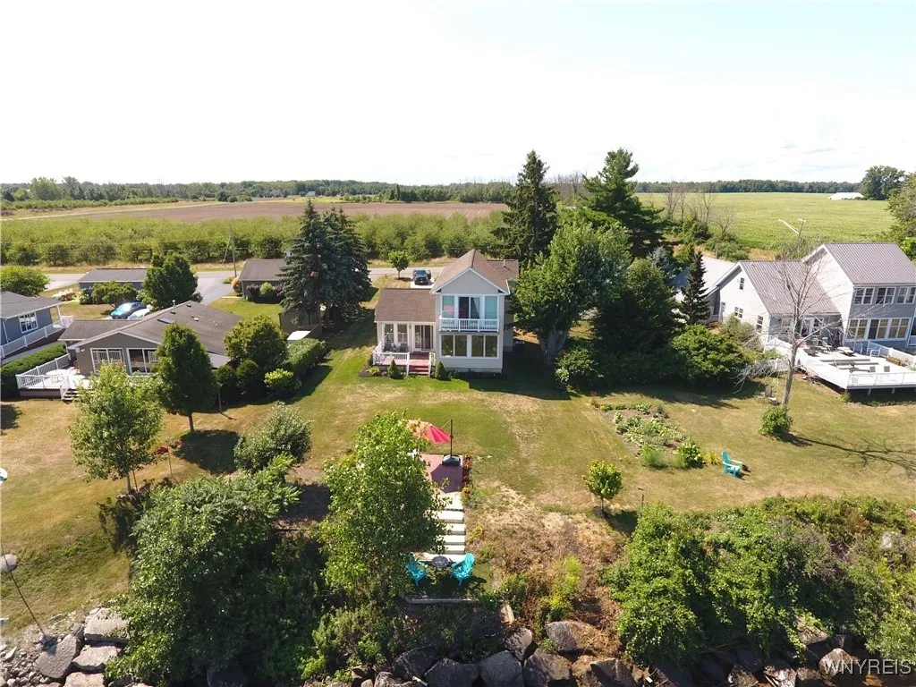 9517 Somerset Drive, Somerset, New York 14012, Somerset, New York 14012, 2 Bedrooms Bedrooms, 7 Rooms Rooms,1 BathroomBathrooms,Residential,For Sale,9517 Somerset Drive, Somerset, New York 14012,B1627210