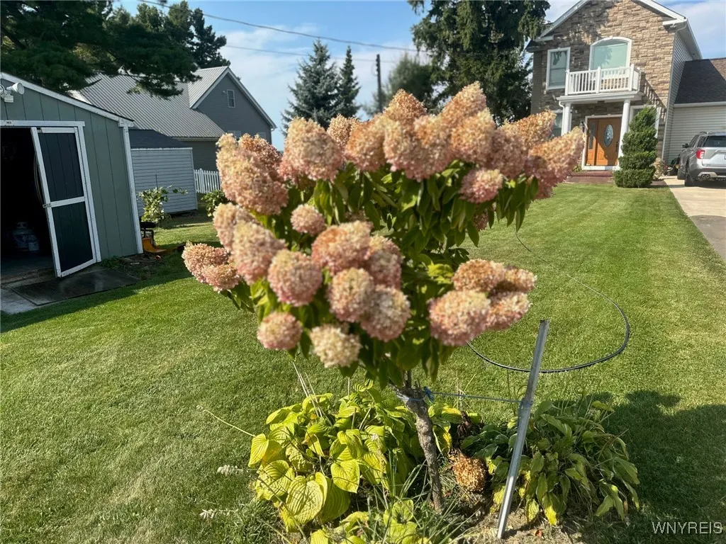 9517 Somerset Drive, Somerset, New York 14012, Somerset, New York 14012, 2 Bedrooms Bedrooms, 7 Rooms Rooms,1 BathroomBathrooms,Residential,For Sale,9517 Somerset Drive, Somerset, New York 14012,B1627210