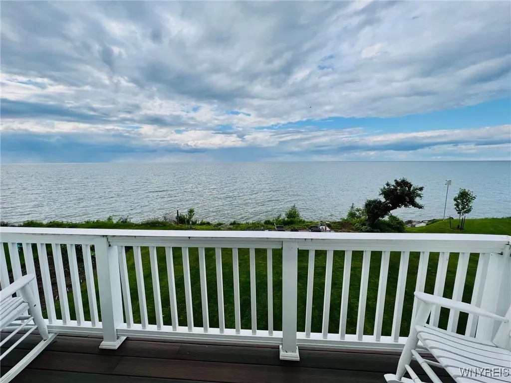 9517 Somerset Drive, Somerset, New York 14012, Somerset, New York 14012, 2 Bedrooms Bedrooms, 7 Rooms Rooms,1 BathroomBathrooms,Residential,For Sale,9517 Somerset Drive, Somerset, New York 14012,B1627210