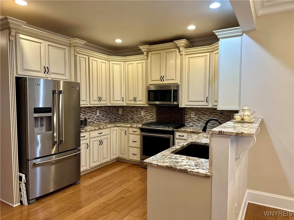 9517 Somerset Drive, Somerset, New York 14012, Somerset, New York 14012, 2 Bedrooms Bedrooms, 7 Rooms Rooms,1 BathroomBathrooms,Residential,For Sale,9517 Somerset Drive, Somerset, New York 14012,B1627210