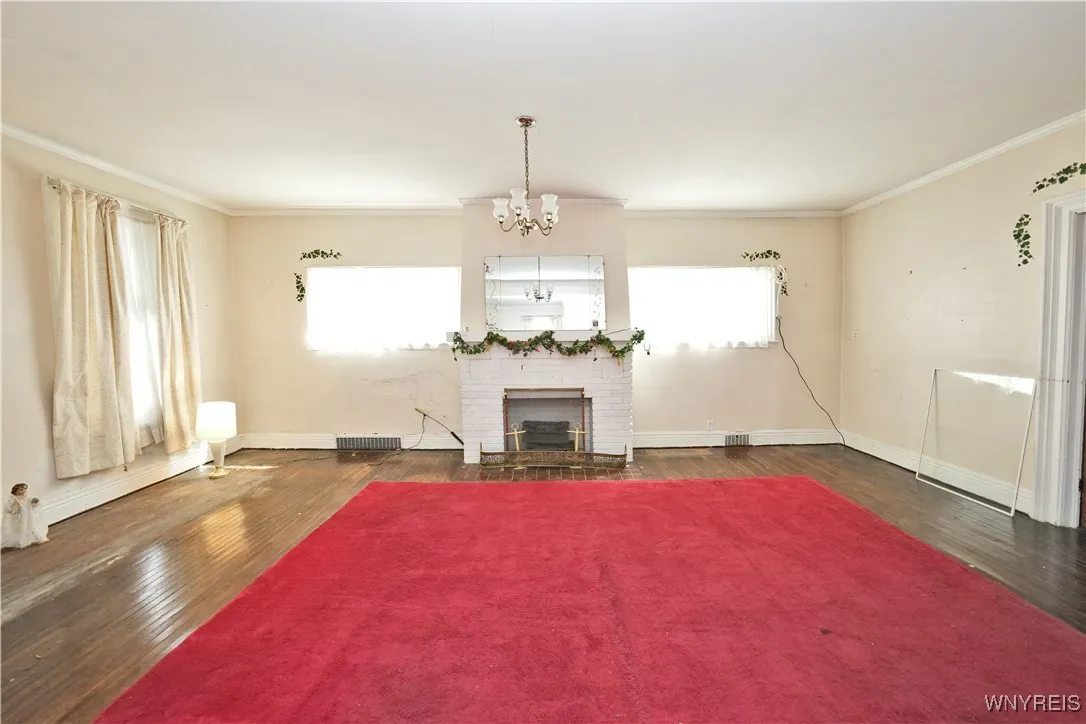123 Unger Avenue, Buffalo, New York 14210, Buffalo, New York 14210, 3 Bedrooms Bedrooms, 6 Rooms Rooms,1 BathroomBathrooms,Residential,For Sale,123 Unger Avenue, Buffalo, New York 14210,B1627352