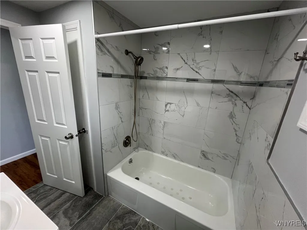 44 Fairelm Lane, Cheektowaga, New York 14227, Cheektowaga, New York 14227, 5 Bedrooms Bedrooms, ,2 BathroomsBathrooms,Residential,For Sale,44 Fairelm Lane, Cheektowaga, New York 14227,B1627444