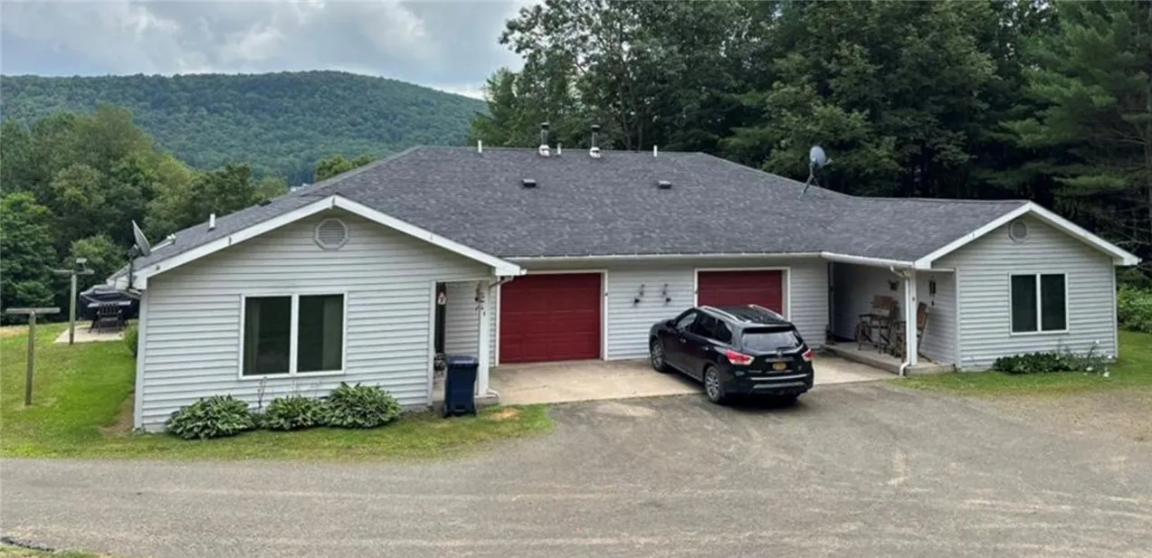 3881-3885 Charlotte Creek Road 3881, Davenport, Ne, Davenport, New York 13750, 11 Bedrooms Bedrooms, 18 Rooms Rooms,6 BathroomsBathrooms,Residential,For Sale,3881-3885 Charlotte Creek Road 3881, Davenport, Ne,R1627468