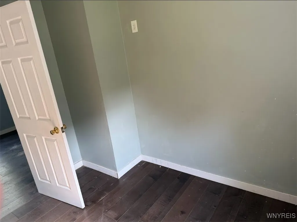 464 Poplar Avenue, Evans, New York 14006, Evans, New York 14006, 2 Bedrooms Bedrooms, 5 Rooms Rooms,1 BathroomBathrooms,Residential,Closed,464 Poplar Avenue, Evans, New York 14006,0,B1627485