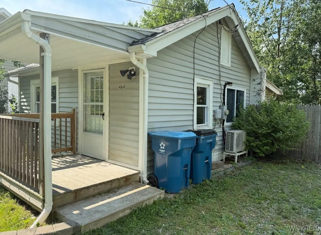 464 Poplar Avenue, Evans, New York 14006, Evans, New York 14006, 2 Bedrooms Bedrooms, 5 Rooms Rooms,1 BathroomBathrooms,Residential,Closed,464 Poplar Avenue, Evans, New York 14006,0,B1627485