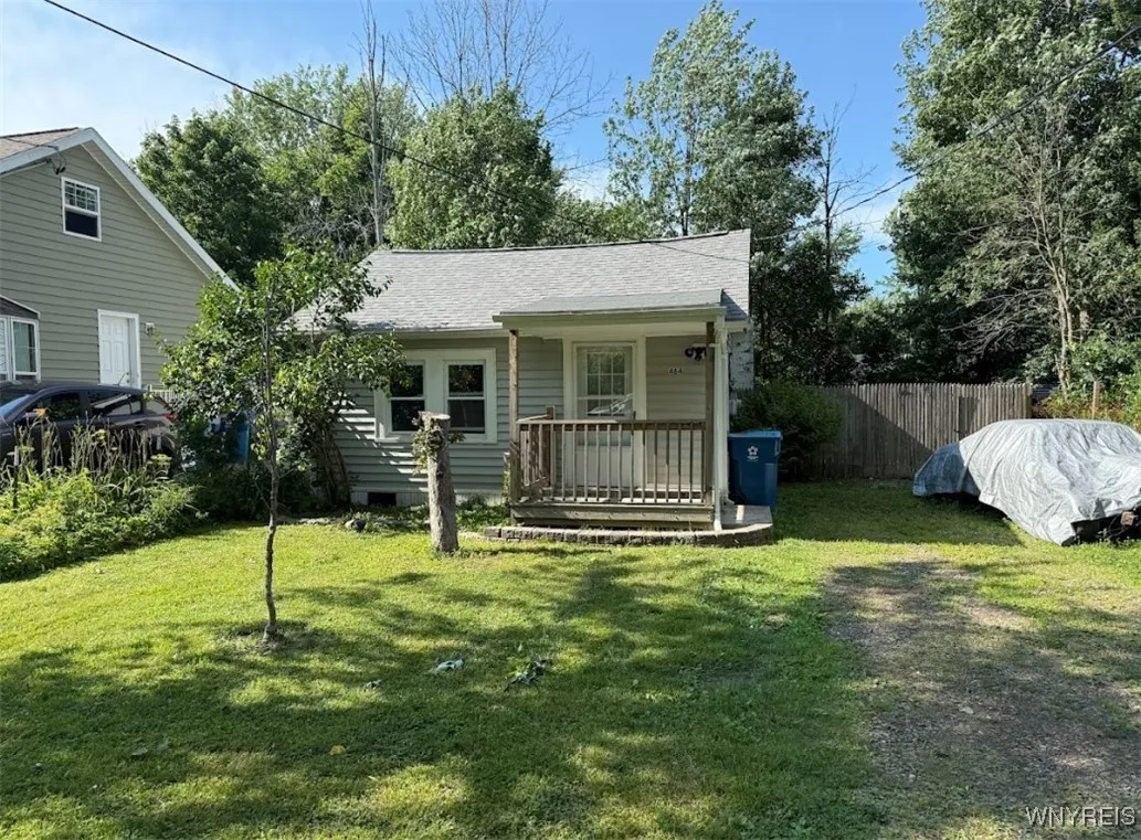 464 Poplar Avenue, Evans, New York 14006, Evans, New York 14006, 2 Bedrooms Bedrooms, 5 Rooms Rooms,1 BathroomBathrooms,Residential,Closed,464 Poplar Avenue, Evans, New York 14006,0,B1627485
