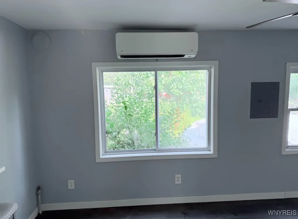 464 Poplar Avenue, Evans, New York 14006, Evans, New York 14006, 2 Bedrooms Bedrooms, 5 Rooms Rooms,1 BathroomBathrooms,Residential,Closed,464 Poplar Avenue, Evans, New York 14006,0,B1627485