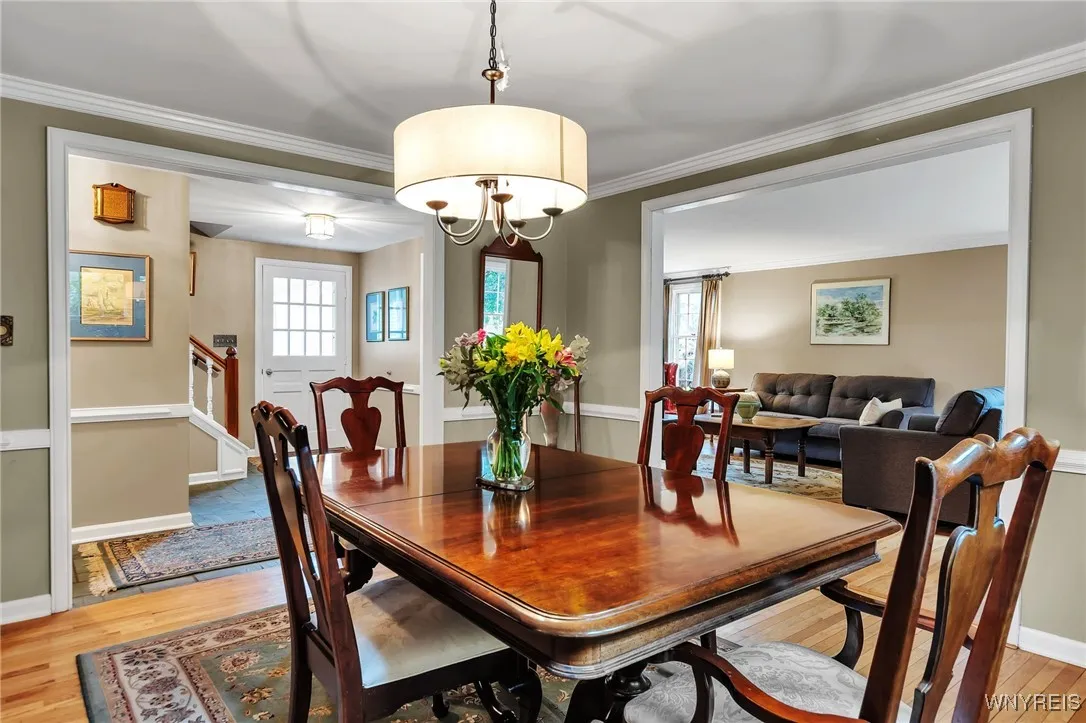 Formal dining room