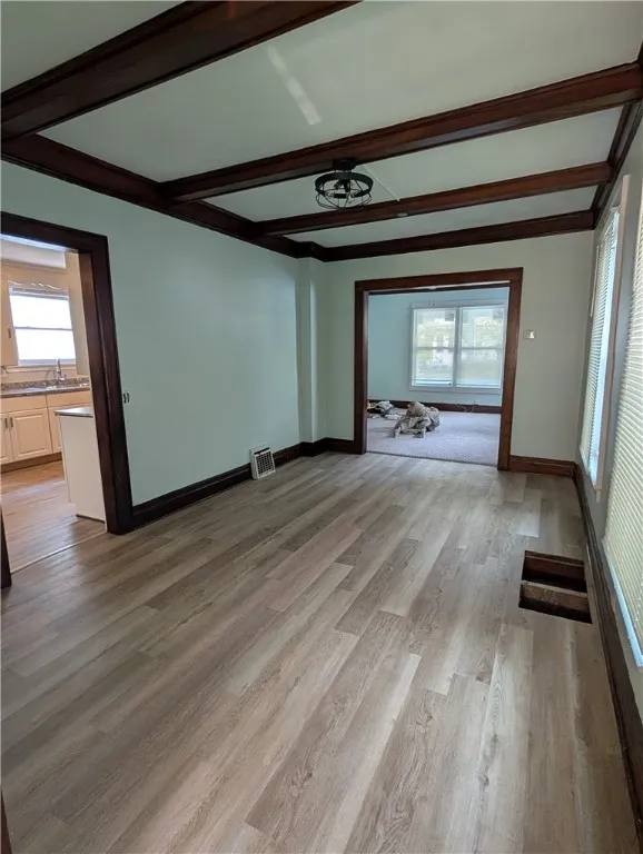 77 Post Avenue, Rochester, New York 14619, Rochester, New York 14619, 3 Bedrooms Bedrooms, 7 Rooms Rooms,2 BathroomsBathrooms,Residential,Closed,77 Post Avenue, Rochester, New York 14619,0,R1627276