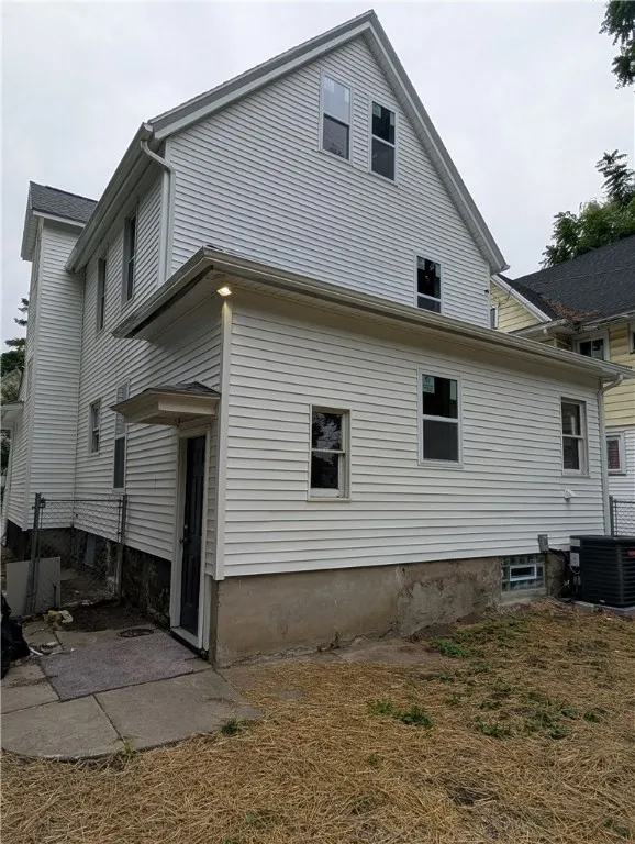 77 Post Avenue, Rochester, New York 14619, Rochester, New York 14619, 3 Bedrooms Bedrooms, 7 Rooms Rooms,2 BathroomsBathrooms,Residential,Closed,77 Post Avenue, Rochester, New York 14619,0,R1627276