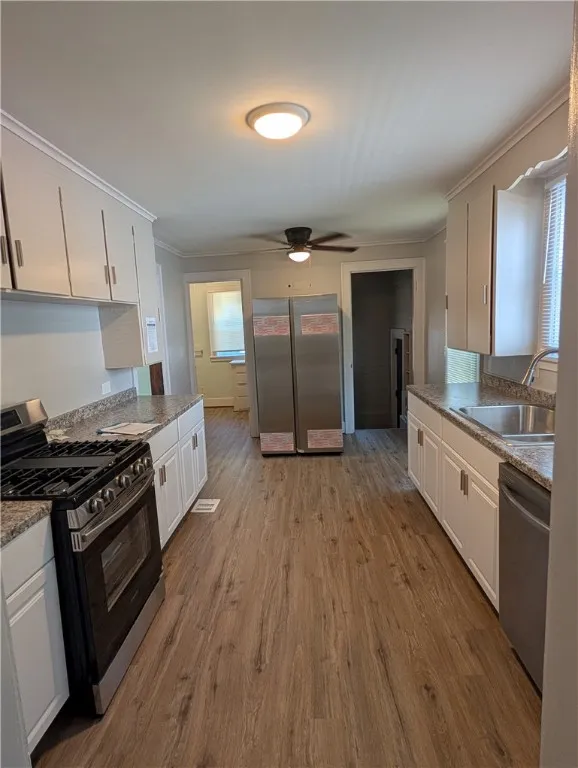 77 Post Avenue, Rochester, New York 14619, Rochester, New York 14619, 3 Bedrooms Bedrooms, 7 Rooms Rooms,2 BathroomsBathrooms,Residential,Closed,77 Post Avenue, Rochester, New York 14619,0,R1627276