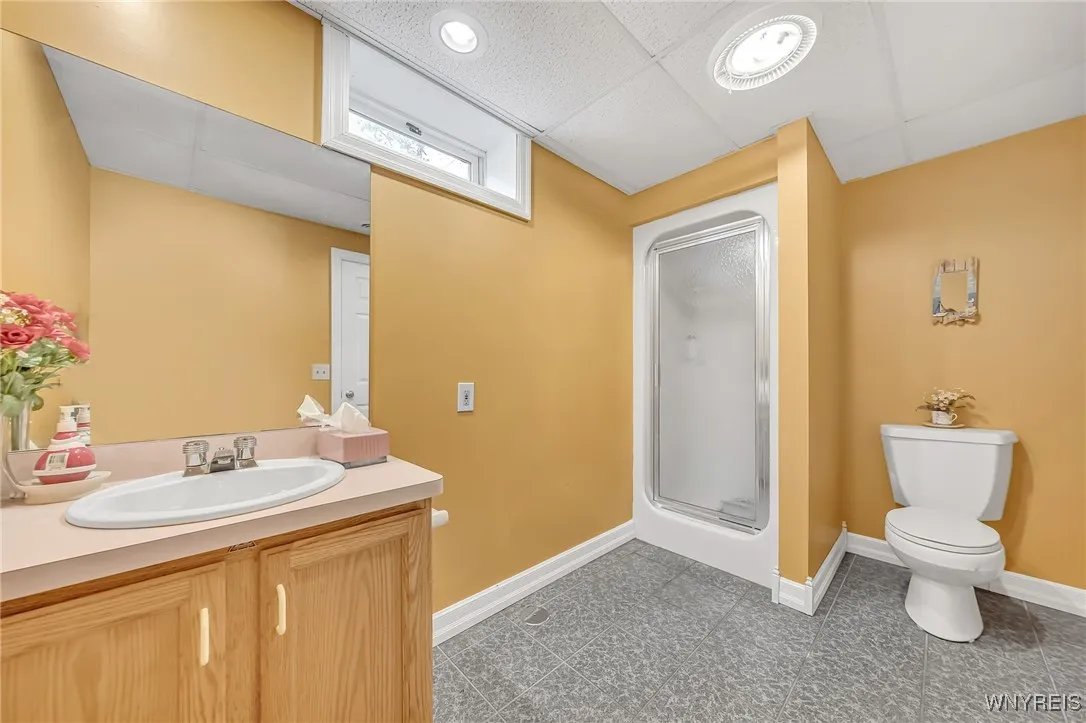 Full Bath Basement
