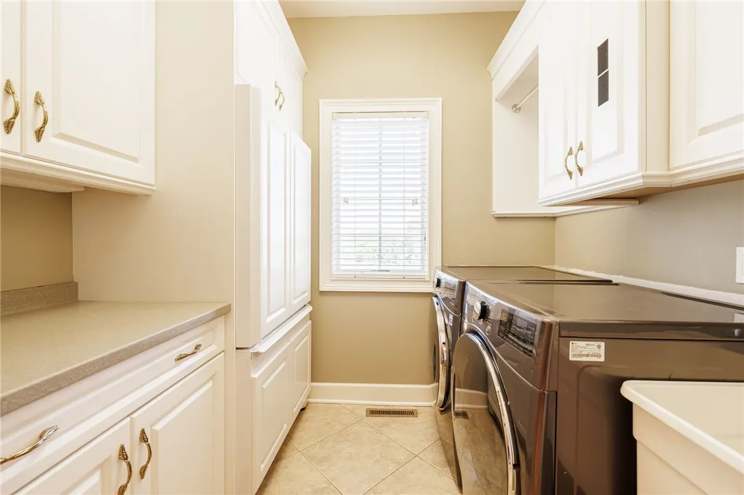 901 Rush Scottsville Road, Rush, New York 14543, Rush, New York 14543, 4 Bedrooms Bedrooms, 11 Rooms Rooms,4 BathroomsBathrooms,Residential,For Sale,901 Rush Scottsville Road, Rush, New York 14543,R1619777