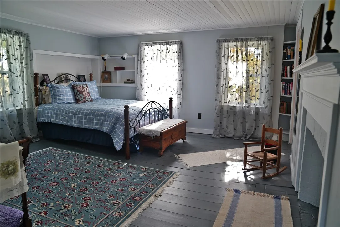 4804 Kyte Road, Farmington, New York 14548, Farmington, New York 14548, 3 Bedrooms Bedrooms, 11 Rooms Rooms,2 BathroomsBathrooms,Residential,For Sale,4804 Kyte Road, Farmington, New York 14548,R1627482