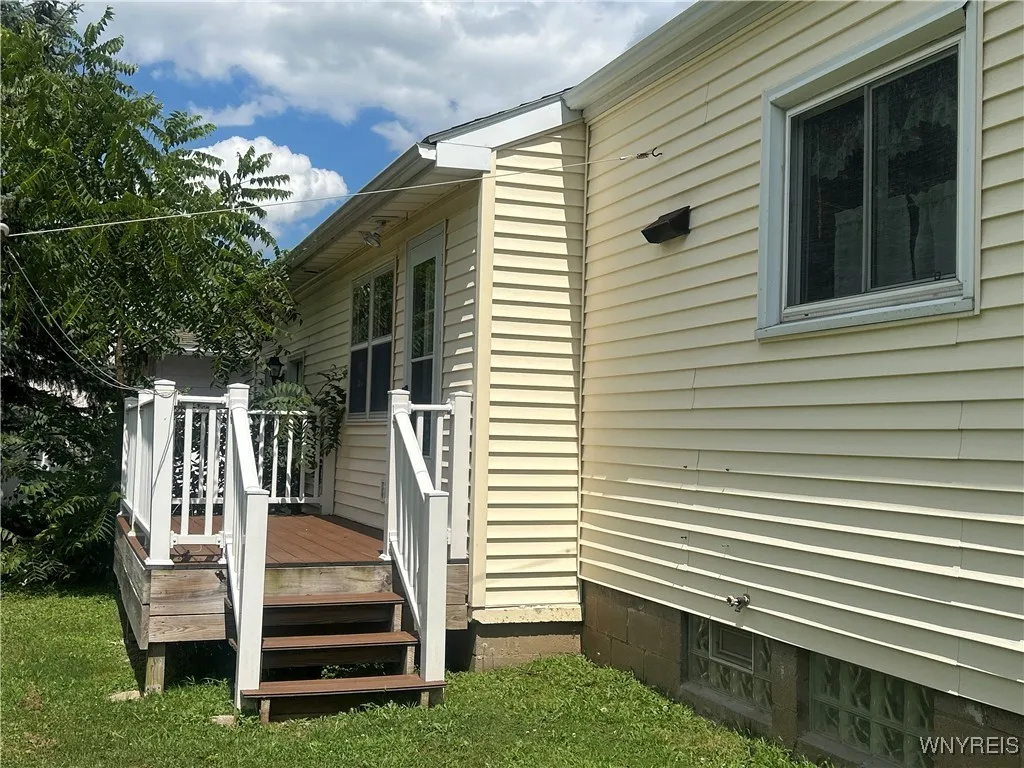 76 Georges Drive, Attica, New York 14011, Attica, New York 14011, 2 Bedrooms Bedrooms, 6 Rooms Rooms,1 BathroomBathrooms,Residential,For Sale,76 Georges Drive, Attica, New York 14011,B1627424
