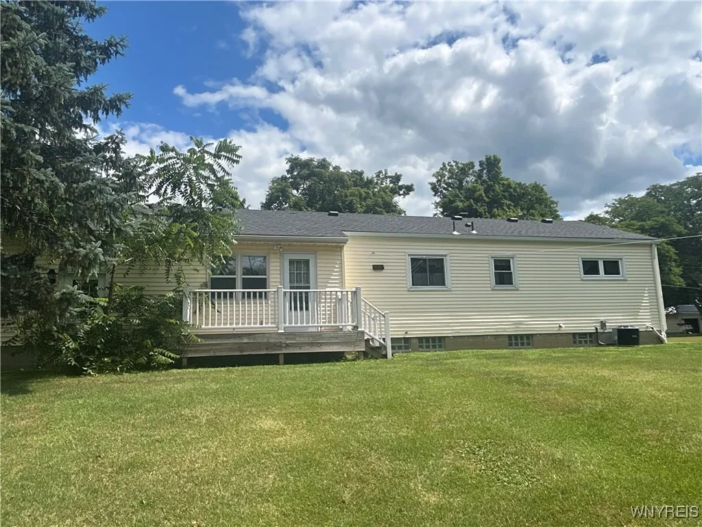 76 Georges Drive, Attica, New York 14011, Attica, New York 14011, 2 Bedrooms Bedrooms, 6 Rooms Rooms,1 BathroomBathrooms,Residential,For Sale,76 Georges Drive, Attica, New York 14011,B1627424