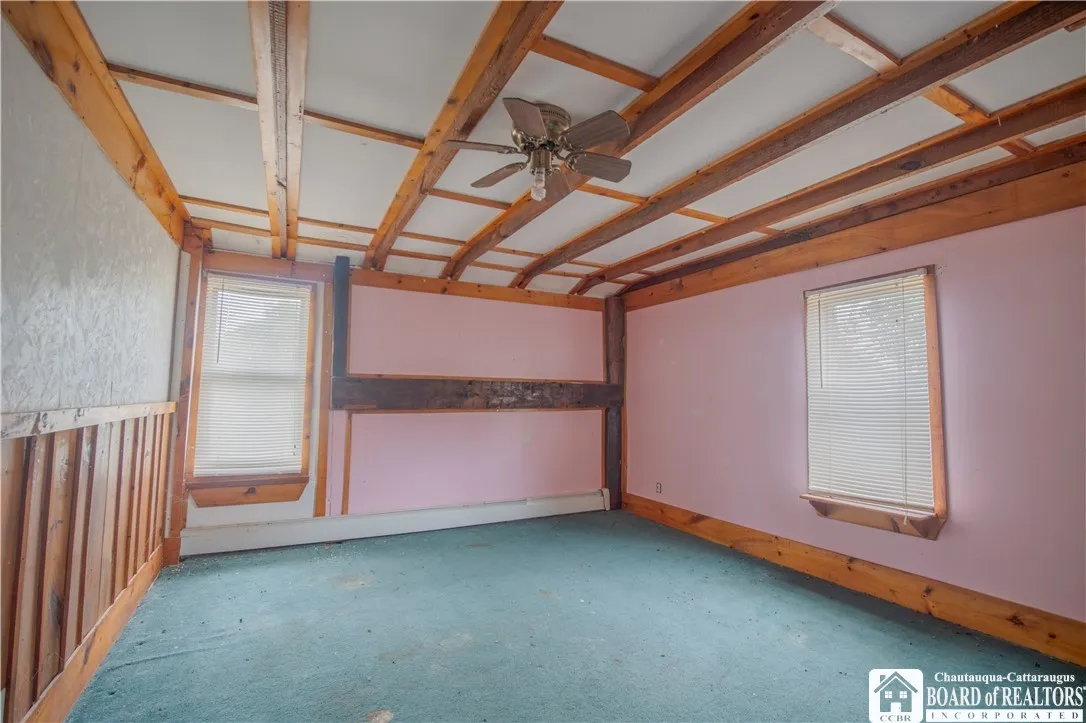 4545 Webster Road, Pomfret, New York 14063, Pomfret, New York 14063, 4 Bedrooms Bedrooms, 9 Rooms Rooms,2 BathroomsBathrooms,Residential,For Sale,4545 Webster Road, Pomfret, New York 14063,R1627463