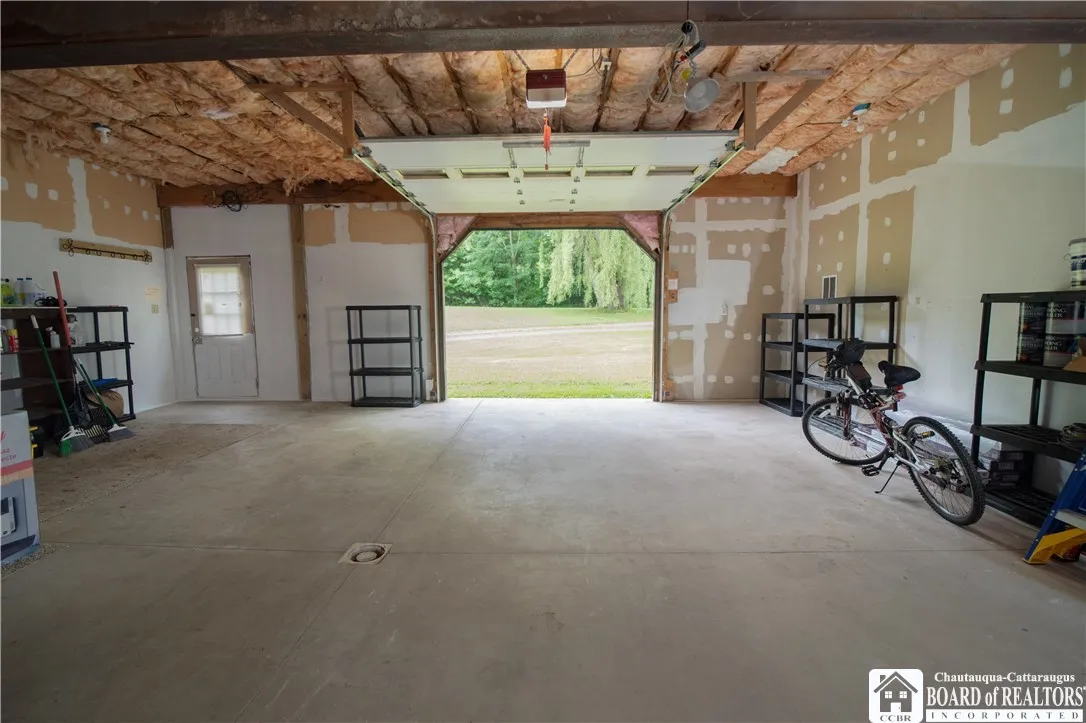 4545 Webster Road, Pomfret, New York 14063, Pomfret, New York 14063, 4 Bedrooms Bedrooms, 9 Rooms Rooms,2 BathroomsBathrooms,Residential,For Sale,4545 Webster Road, Pomfret, New York 14063,R1627463