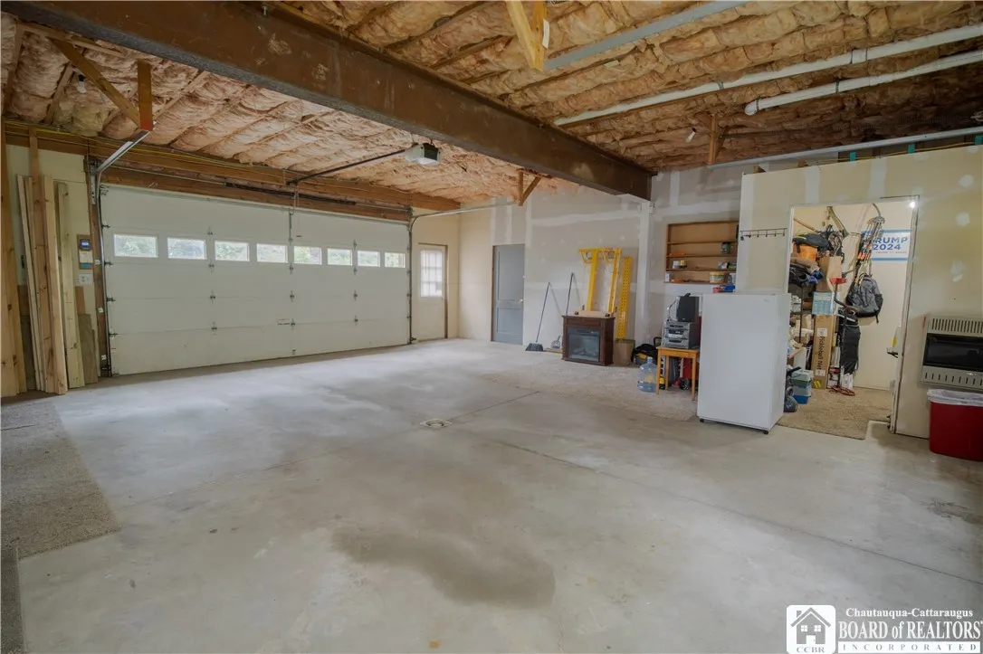 4545 Webster Road, Pomfret, New York 14063, Pomfret, New York 14063, 4 Bedrooms Bedrooms, 9 Rooms Rooms,2 BathroomsBathrooms,Residential,For Sale,4545 Webster Road, Pomfret, New York 14063,R1627463