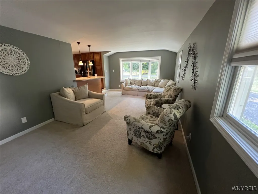 450 Barton Drive, Lewiston, New York 14092, Lewiston, New York 14092, 4 Bedrooms Bedrooms, 10 Rooms Rooms,2 BathroomsBathrooms,Residential,For Sale,450 Barton Drive, Lewiston, New York 14092,B1627488