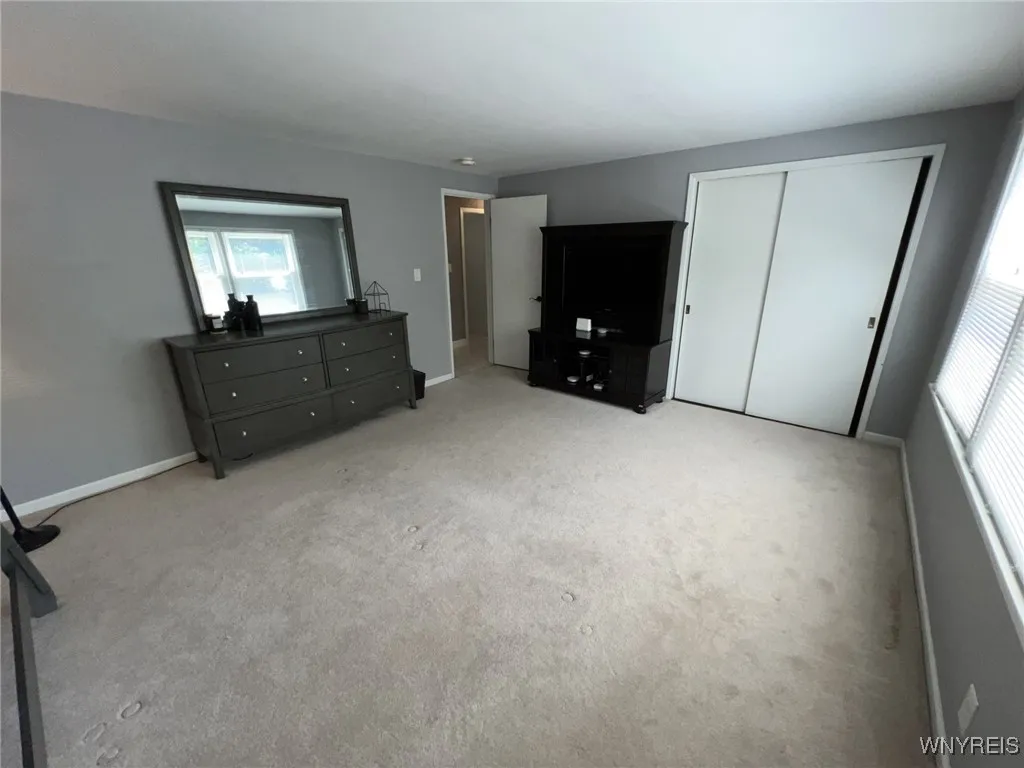 450 Barton Drive, Lewiston, New York 14092, Lewiston, New York 14092, 4 Bedrooms Bedrooms, 10 Rooms Rooms,2 BathroomsBathrooms,Residential,For Sale,450 Barton Drive, Lewiston, New York 14092,B1627488