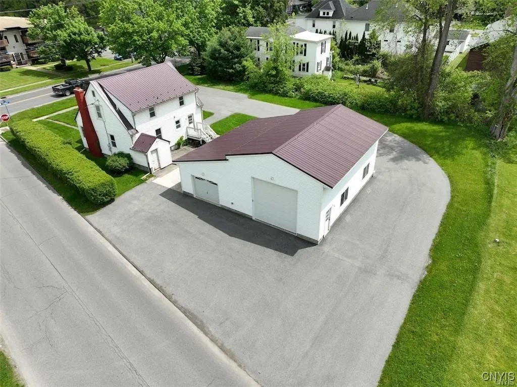 343 North Peterboro Street, Lenox, New York 13032, Lenox, New York 13032, 3 Bedrooms Bedrooms, 7 Rooms Rooms,1 BathroomBathrooms,Residential,For Sale,343 North Peterboro Street, Lenox, New York 13032,S1626900