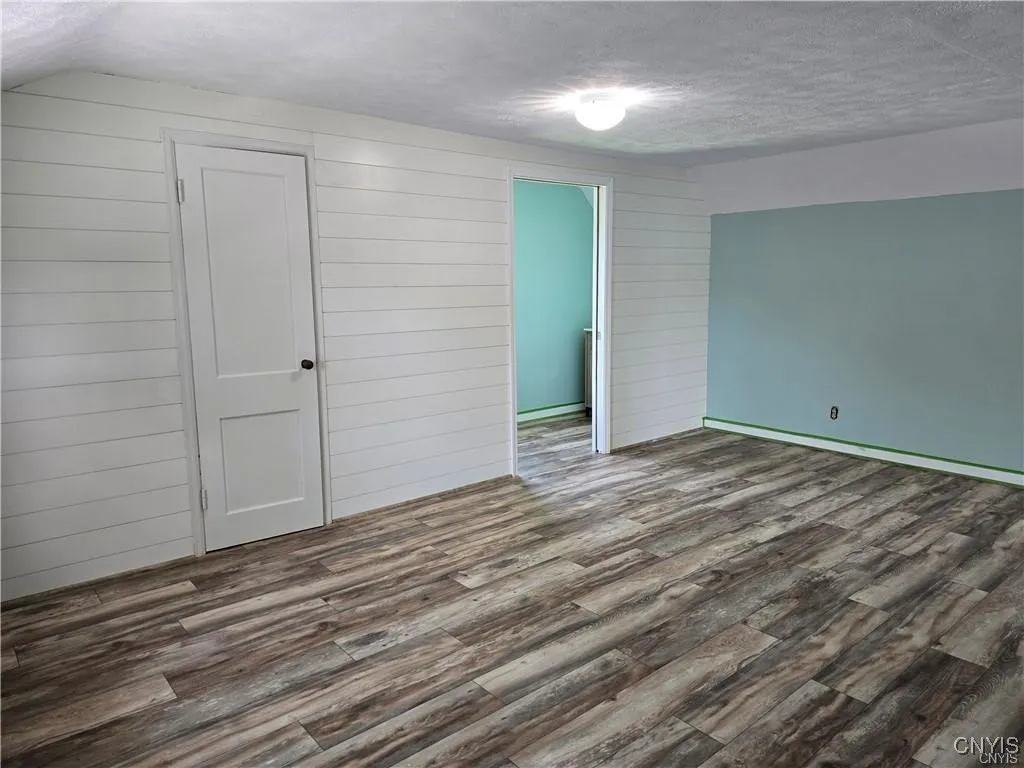 343 North Peterboro Street, Lenox, New York 13032, Lenox, New York 13032, 3 Bedrooms Bedrooms, 7 Rooms Rooms,1 BathroomBathrooms,Residential,For Sale,343 North Peterboro Street, Lenox, New York 13032,S1626900