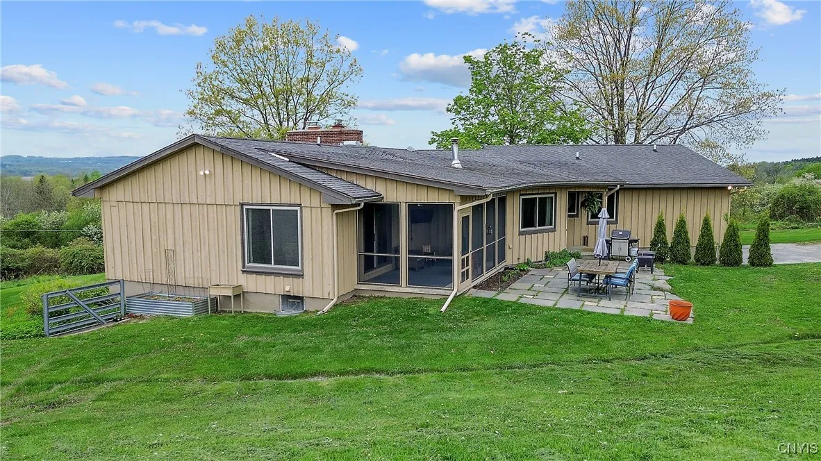 4366 Palmer Road, Pompey, New York 13104, Pompey, New York 13104, 5 Bedrooms Bedrooms, 12 Rooms Rooms,2 BathroomsBathrooms,Residential,For Sale,4366 Palmer Road, Pompey, New York 13104,S1627492