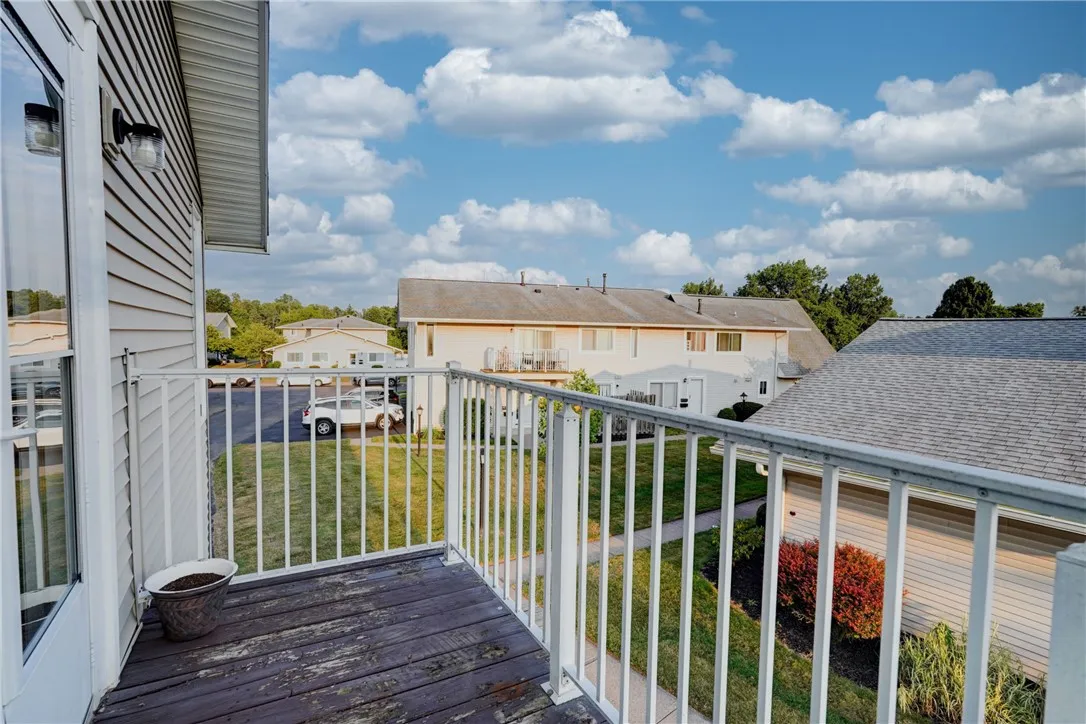 780 Eastbrooke Lane, Brighton, New York 14618, Brighton, New York 14618, 2 Bedrooms Bedrooms, 5 Rooms Rooms,1 BathroomBathrooms,Residential,For Sale,780 Eastbrooke Lane, Brighton, New York 14618,R1627474
