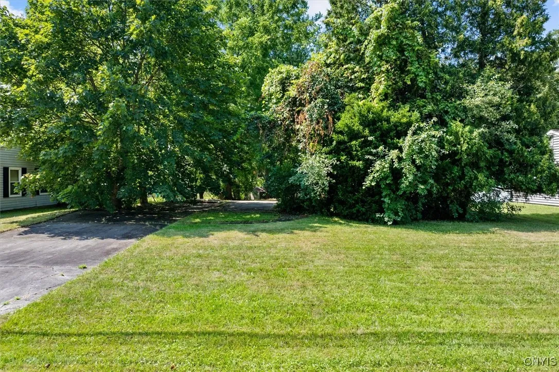 1218 Crestview Drive, Utica, New York 13502, Utica, New York 13502, ,Land,For Sale,1218 Crestview Drive, Utica, New York 13502,S1625869