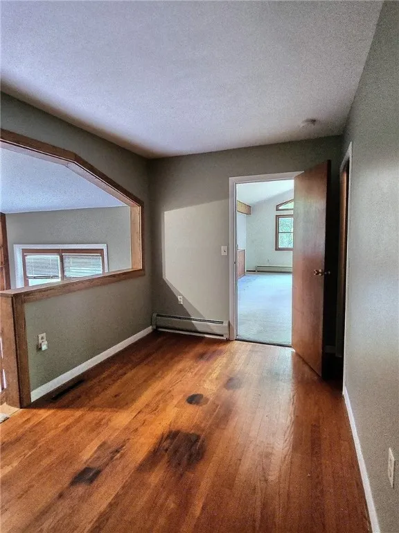 556 Main Street, Ledyard, New York 13026, Ledyard, New York 13026, 4 Bedrooms Bedrooms, 9 Rooms Rooms,2 BathroomsBathrooms,Residential,For Sale,556 Main Street, Ledyard, New York 13026,R1627221