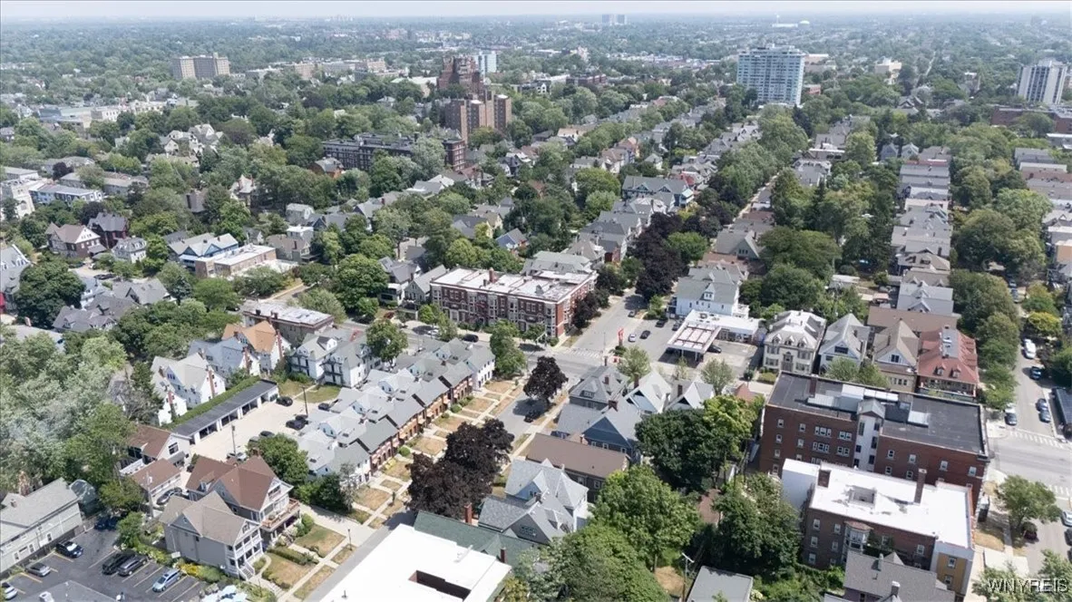 597-605 Elmwood Avenue, Buffalo, New York 14222, Buffalo, New York 14222, 33 Bedrooms Bedrooms, ,Multi Family,For Sale,597-605 Elmwood Avenue, Buffalo, New York 14222,B1624971