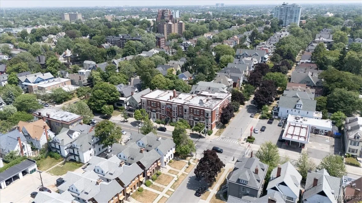 597-605 Elmwood Avenue, Buffalo, New York 14222, Buffalo, New York 14222, ,Commercial Sale,For Sale,597-605 Elmwood Avenue, Buffalo, New York 14222,B1627464