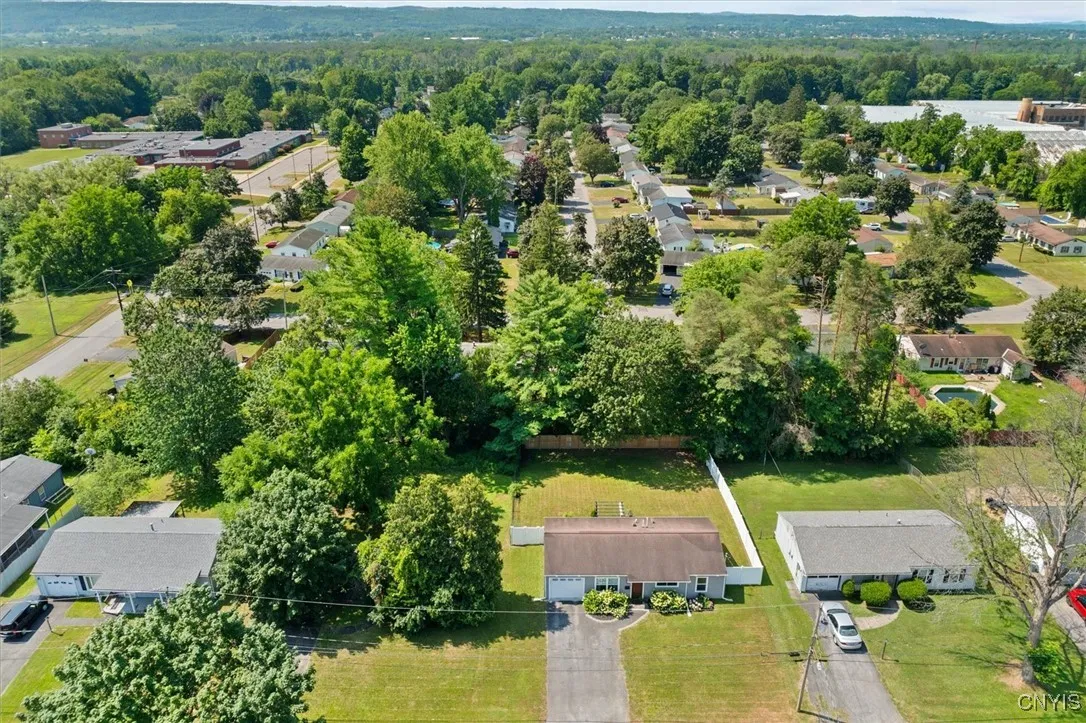 1216 Crestview Avenue, Utica, New York 13502, Utica, New York 13502, 2 Bedrooms Bedrooms, 5 Rooms Rooms,1 BathroomBathrooms,Residential,For Sale,1216 Crestview Avenue, Utica, New York 13502,S1625853