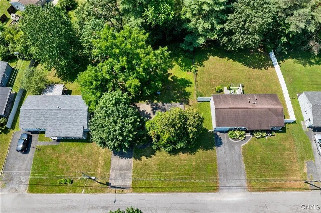 1216 Crestview Avenue, Utica, New York 13502, Utica, New York 13502, 2 Bedrooms Bedrooms, 5 Rooms Rooms,1 BathroomBathrooms,Residential,For Sale,1216 Crestview Avenue, Utica, New York 13502,S1625853