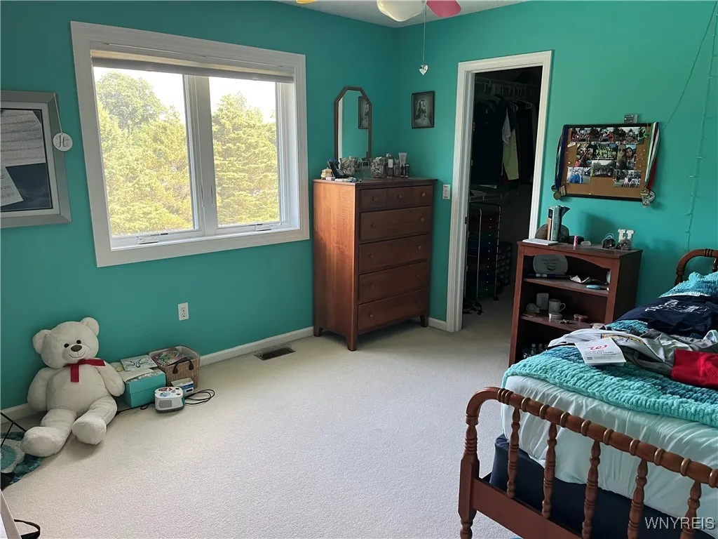 2 Shannon Crescent, Ogden, New York 14559, Ogden, New York 14559, 3 Bedrooms Bedrooms, 12 Rooms Rooms,3 BathroomsBathrooms,Residential,For Sale,2 Shannon Crescent, Ogden, New York 14559,B1626814