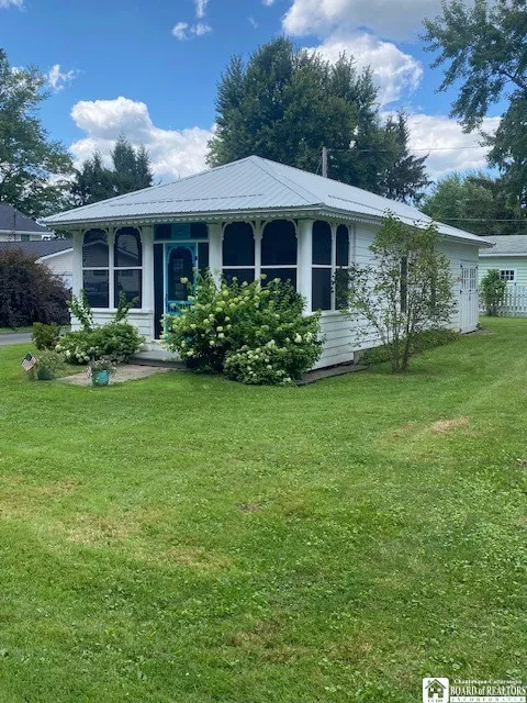 3913 South Everett Avenue, Ellery, New York 14712, Ellery, New York 14712, 2 Bedrooms Bedrooms, 5 Rooms Rooms,1 BathroomBathrooms,Residential,For Sale,3913 South Everett Avenue, Ellery, New York 14712,R1627305