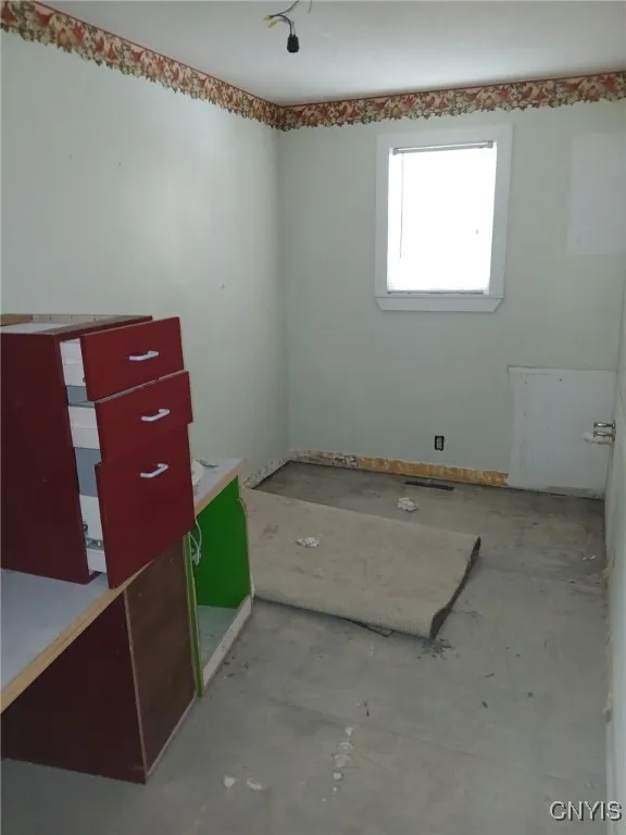 308 West Embargo Street, Rome, New York 13440, Rome, New York 13440, ,Commercial Sale,For Sale,308 West Embargo Street, Rome, New York 13440,S1627493