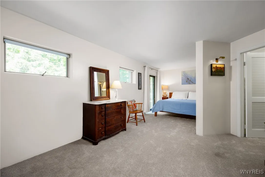 2054 Center St Street, Aurora, New York 14052, Aurora, New York 14052, 3 Bedrooms Bedrooms, 9 Rooms Rooms,2 BathroomsBathrooms,Residential,Closed,2054 Center St Street, Aurora, New York 14052,0,B1626284