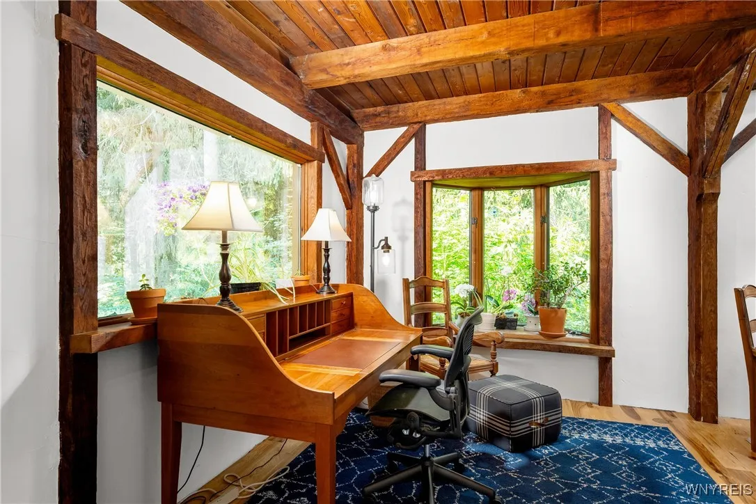 2054 Center St Street, Aurora, New York 14052, Aurora, New York 14052, 3 Bedrooms Bedrooms, 9 Rooms Rooms,2 BathroomsBathrooms,Residential,Closed,2054 Center St Street, Aurora, New York 14052,0,B1626284