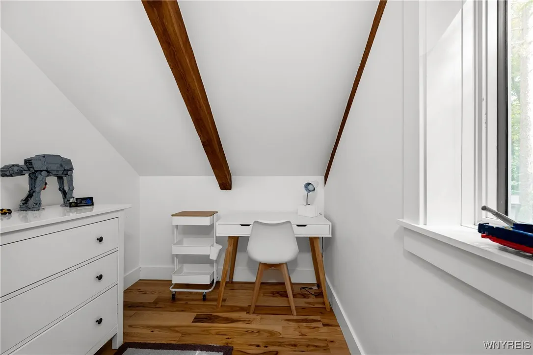 2054 Center St Street, Aurora, New York 14052, Aurora, New York 14052, 3 Bedrooms Bedrooms, 9 Rooms Rooms,2 BathroomsBathrooms,Residential,Closed,2054 Center St Street, Aurora, New York 14052,0,B1626284