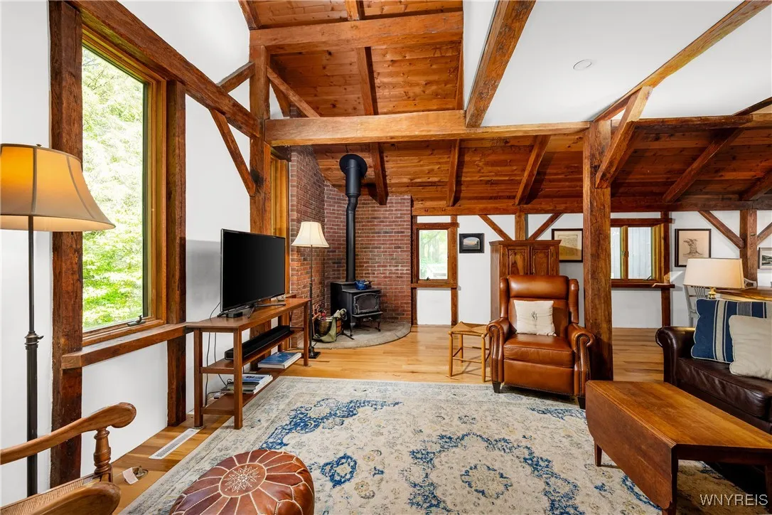 2054 Center St Street, Aurora, New York 14052, Aurora, New York 14052, 3 Bedrooms Bedrooms, 9 Rooms Rooms,2 BathroomsBathrooms,Residential,Closed,2054 Center St Street, Aurora, New York 14052,0,B1626284