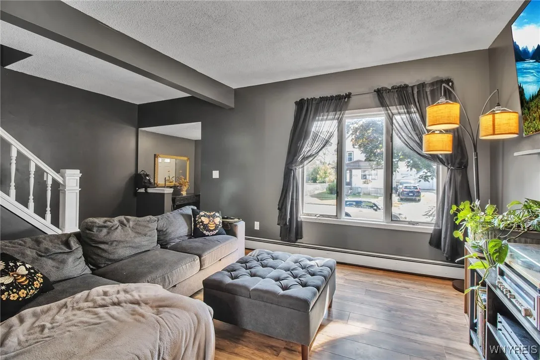 174 Pine Street, North Tonawanda, New York 14120, North Tonawanda, New York 14120, 3 Bedrooms Bedrooms, 6 Rooms Rooms,1 BathroomBathrooms,Residential,For Sale,174 Pine Street, North Tonawanda, New York 14120,B1627477