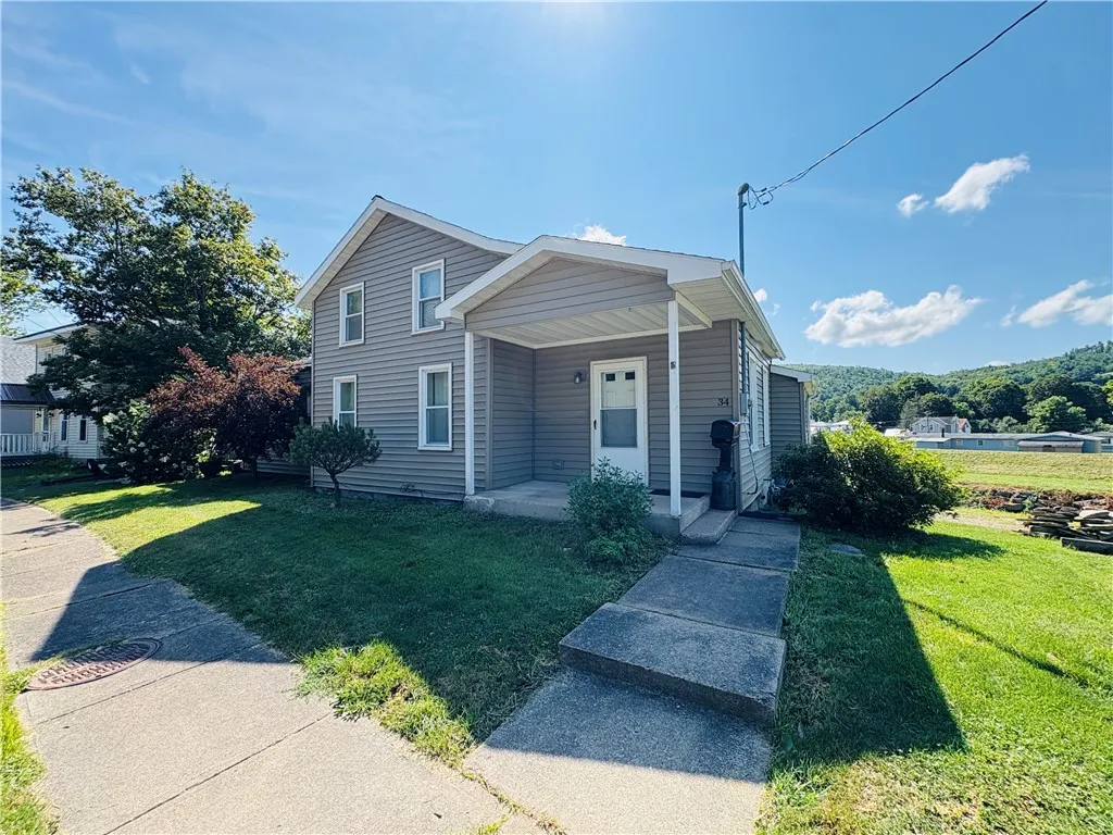 34 Tuscarora Street, Addison, New York 14801, Addison, New York 14801, 3 Bedrooms Bedrooms, 9 Rooms Rooms,1 BathroomBathrooms,Residential,Closed,34 Tuscarora Street, Addison, New York 14801,0,R1626589