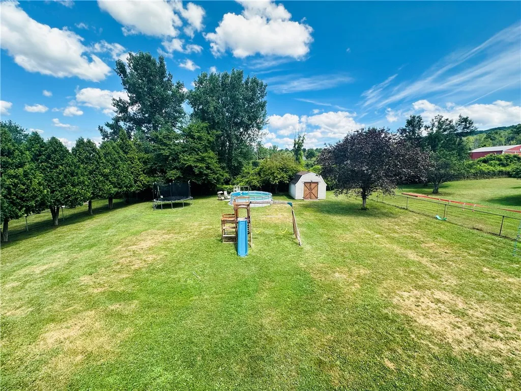 888 Harris Hill Road, Big Flats, New York 14903, Big Flats, New York 14903, 4 Bedrooms Bedrooms, 10 Rooms Rooms,2 BathroomsBathrooms,Residential,Closed,888 Harris Hill Road, Big Flats, New York 14903,0,R1625444