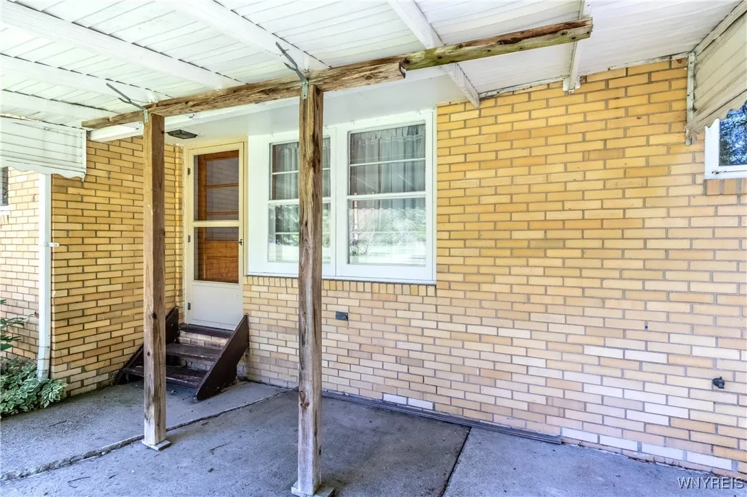 49 Bielak Road, Orchard Park, New York 14127, Orchard Park, New York 14127, 4 Bedrooms Bedrooms, 9 Rooms Rooms,2 BathroomsBathrooms,Residential,For Sale,49 Bielak Road, Orchard Park, New York 14127,B1627529