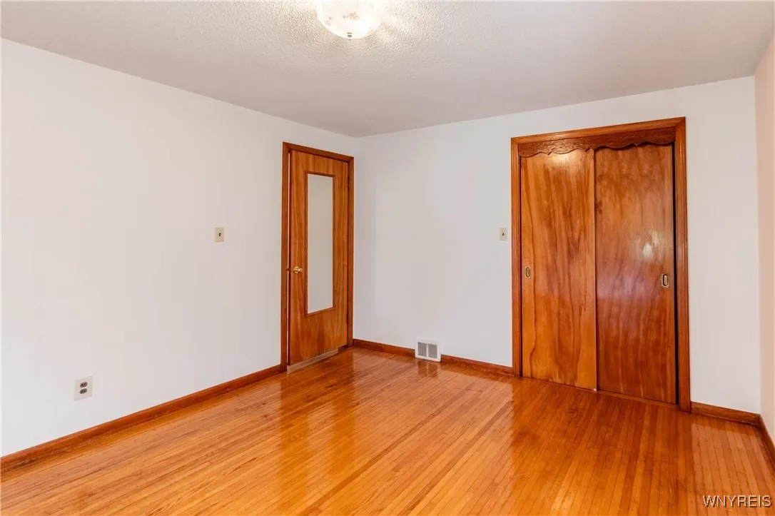 49 Bielak Road, Orchard Park, New York 14127, Orchard Park, New York 14127, 4 Bedrooms Bedrooms, 9 Rooms Rooms,2 BathroomsBathrooms,Residential,For Sale,49 Bielak Road, Orchard Park, New York 14127,B1627529