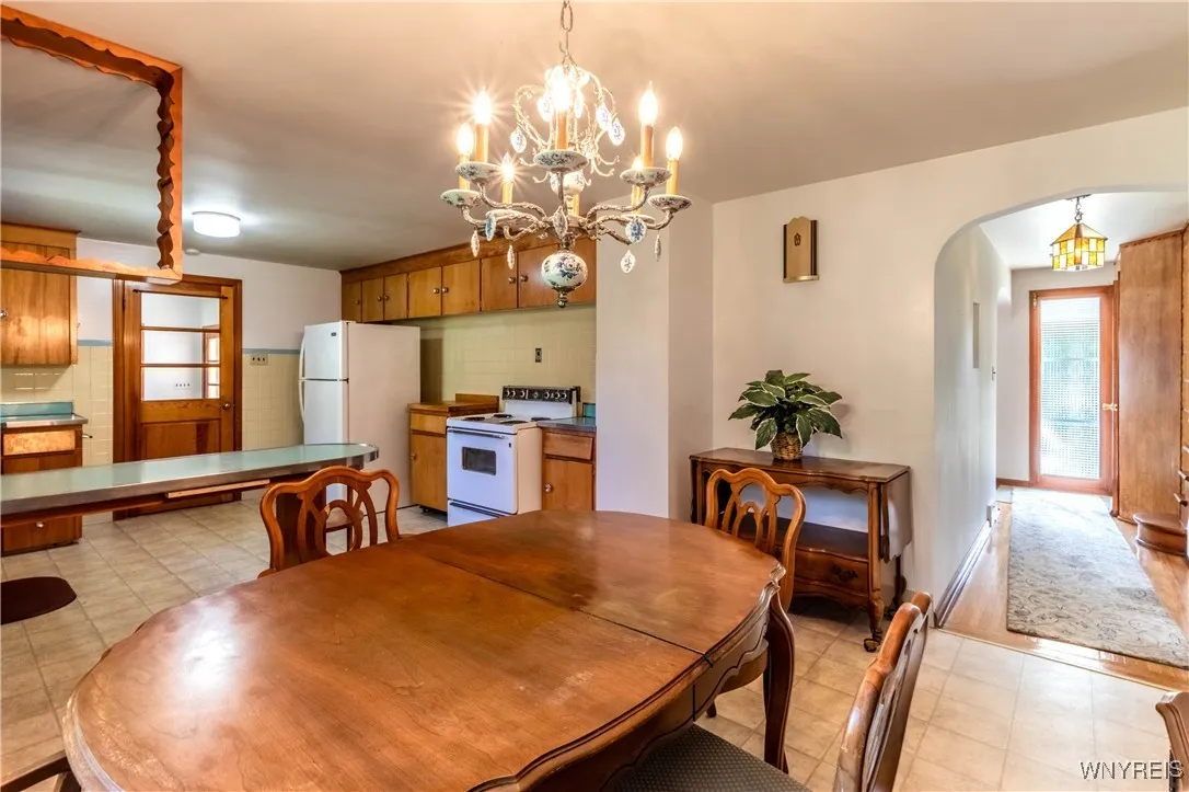 49 Bielak Road, Orchard Park, New York 14127, Orchard Park, New York 14127, 4 Bedrooms Bedrooms, 9 Rooms Rooms,2 BathroomsBathrooms,Residential,For Sale,49 Bielak Road, Orchard Park, New York 14127,B1627529
