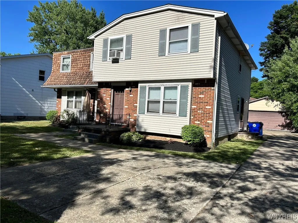 154 Fairgreen Drive, Amherst, New York 14228, Amherst, New York 14228, 6 Bedrooms Bedrooms, ,2 BathroomsBathrooms,Residential,Closed,154 Fairgreen Drive, Amherst, New York 14228,0,B1626487
